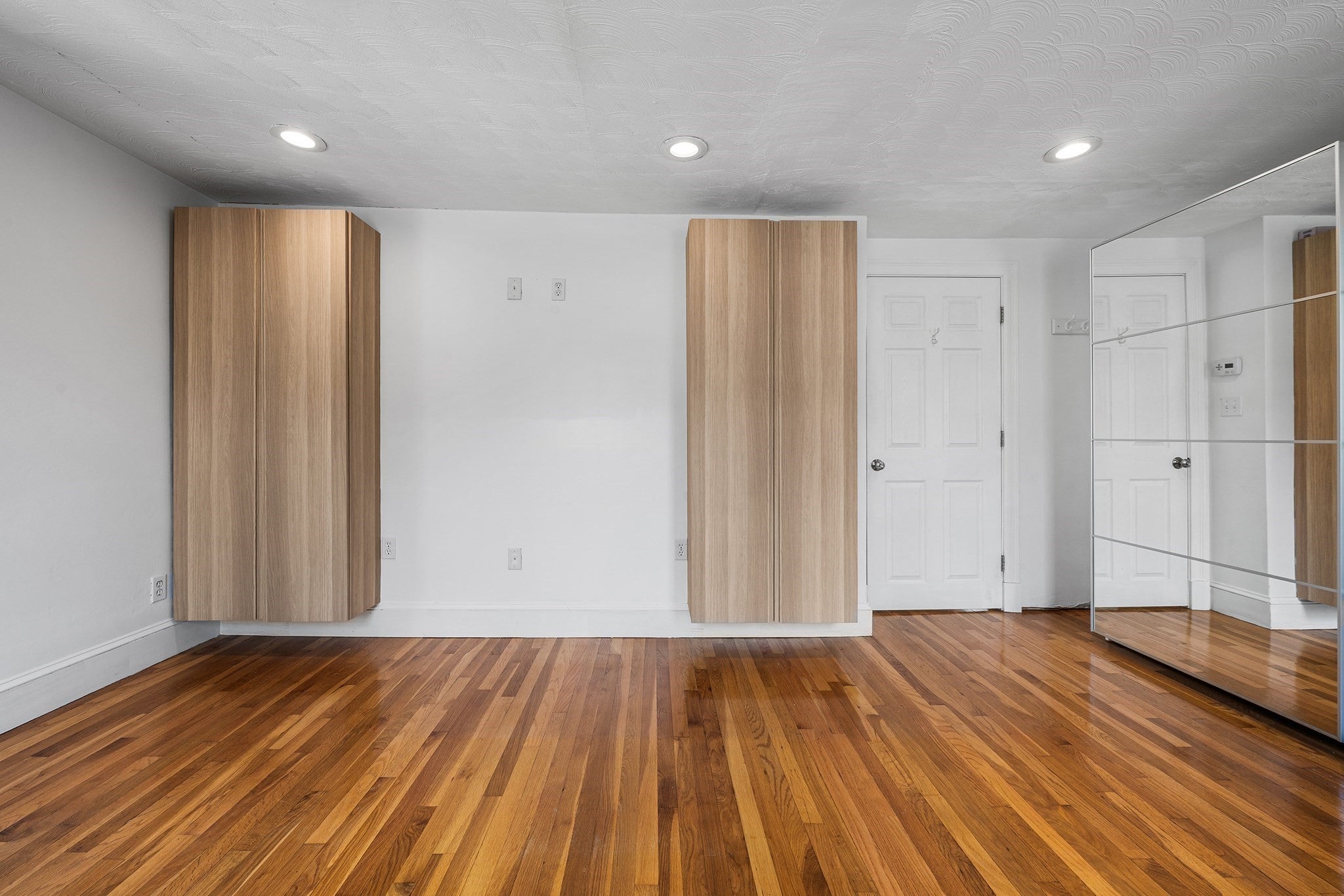 5 Falmouth Rd, Watertown, MA Photo #10