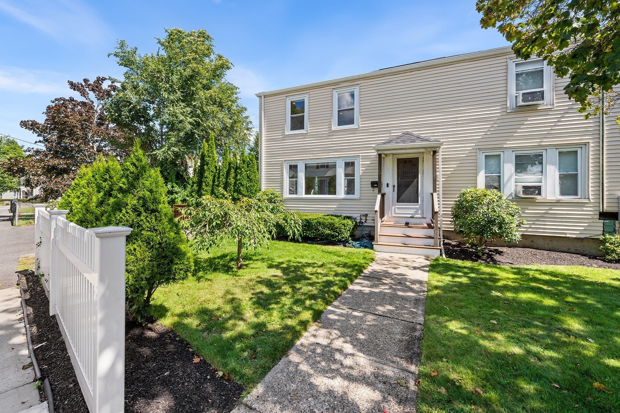 5 Falmouth Rd