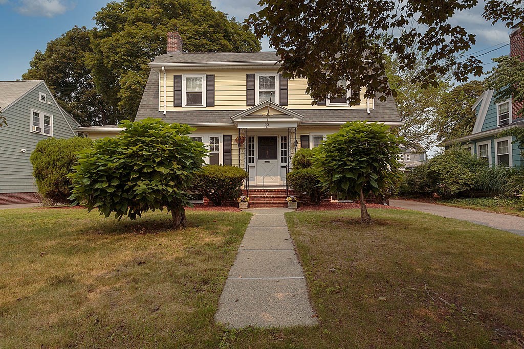 52 Oak Ridge Road