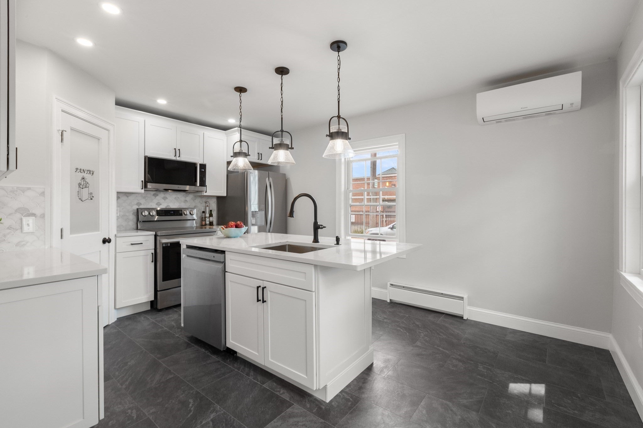 13 Estes Street, Ipswich, MA, 13 Estes Street, Ipswich, MA Photo #4