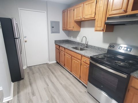 Photo of 760 Cummins Highway #28, Boston, MA 02126 (MLS # 73484431)