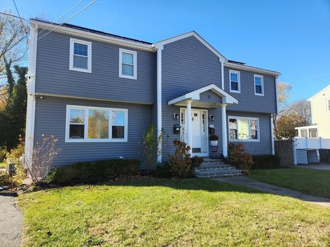 11 Regina 2 Randolph MA 02368