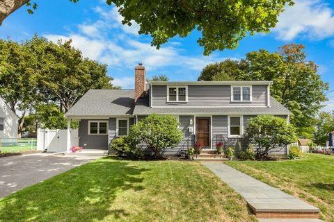 Photo of 39 Lawnview Dr, Braintree, MA 02184 (MLS # 73446804)
