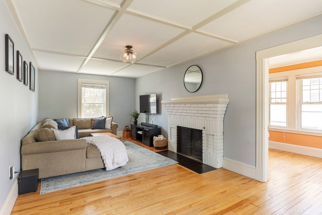 21 Trask St