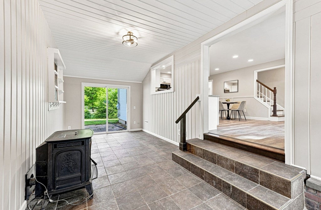 3 Maplelawn Dr, Monson, MA, 3 Maplelawn Dr, Monson, MA Photo #8