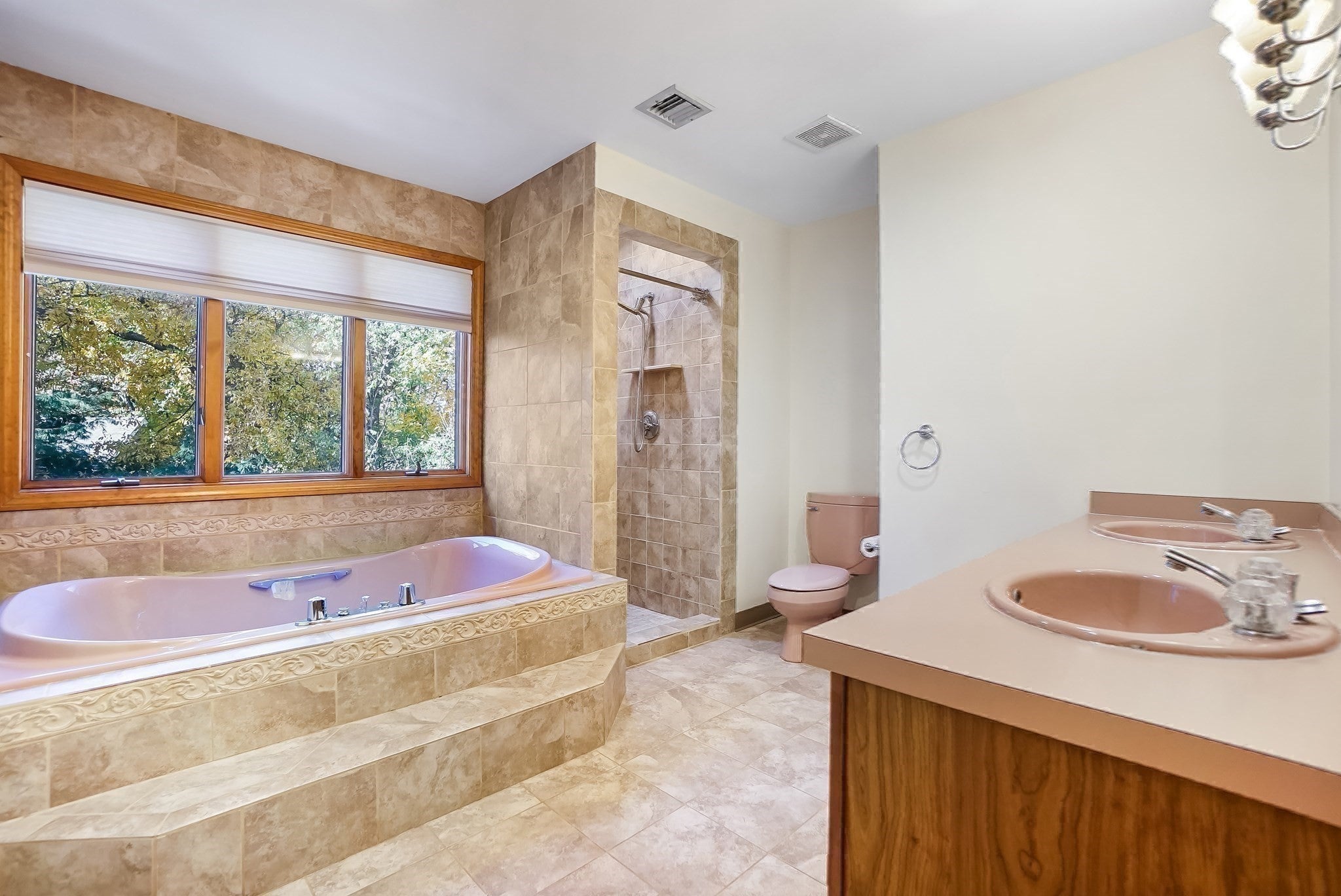 135 Lauricella Lane, Waltham, MA, 135 Lauricella Lane, Waltham, MA Photo #24