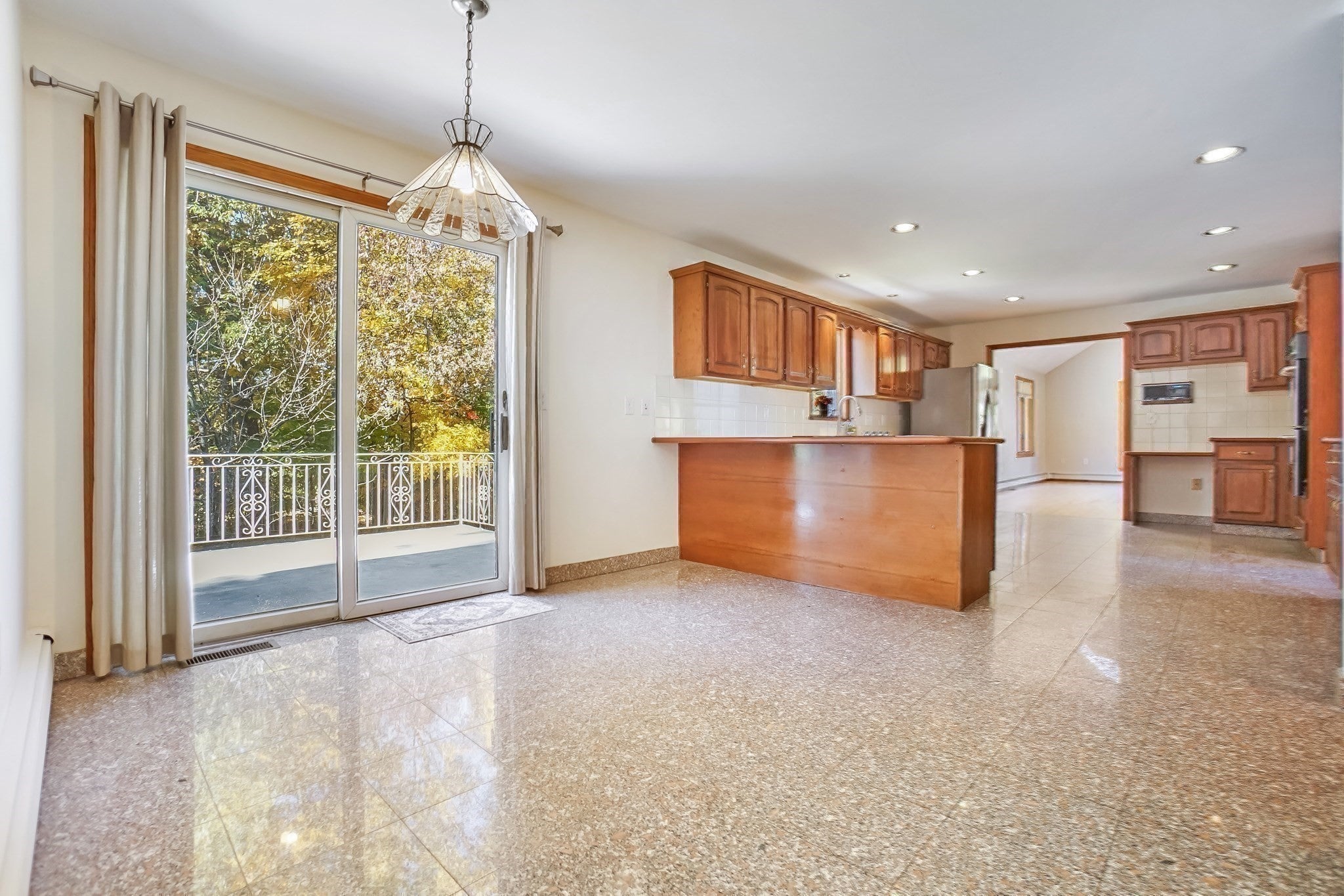 135 Lauricella Lane