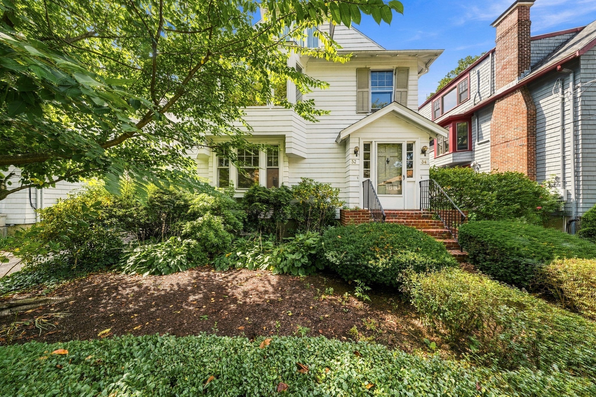 32-34 Grozier Rd.