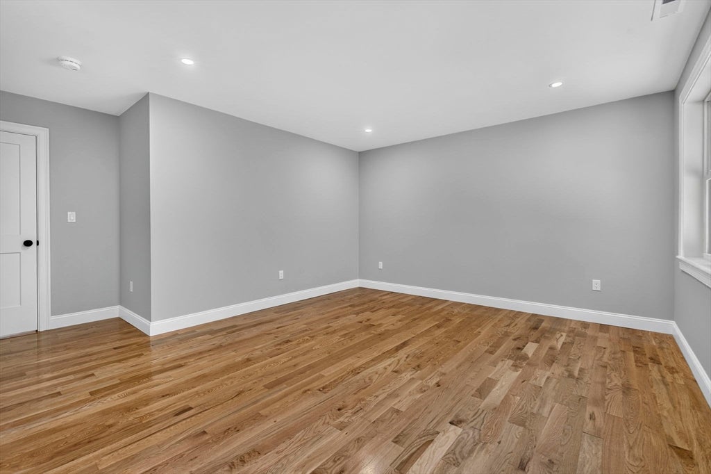 27 Rollins ST #B, Groveland, MA, 27 Rollins ST #B, Groveland, MA Photo #23