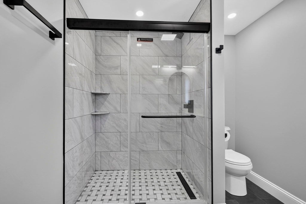 27 Rollins ST #B, Groveland, MA, 27 Rollins ST #B, Groveland, MA Photo #12