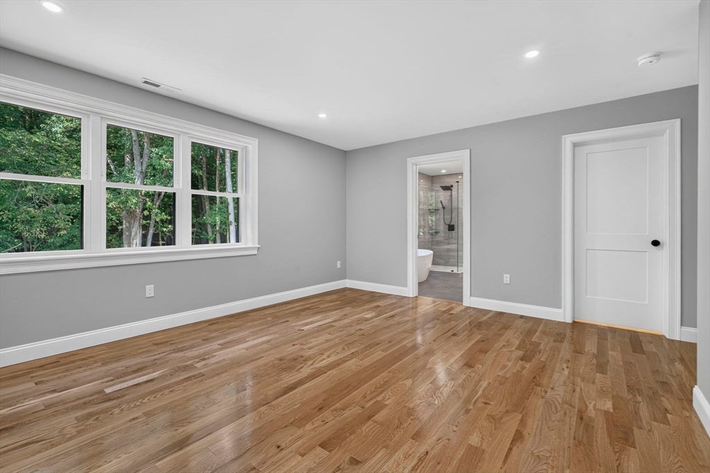 27 Rollins ST #B, Groveland, MA, 27 Rollins ST #B, Groveland, MA Photo #31
