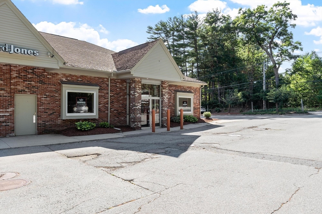 223 Groton Road