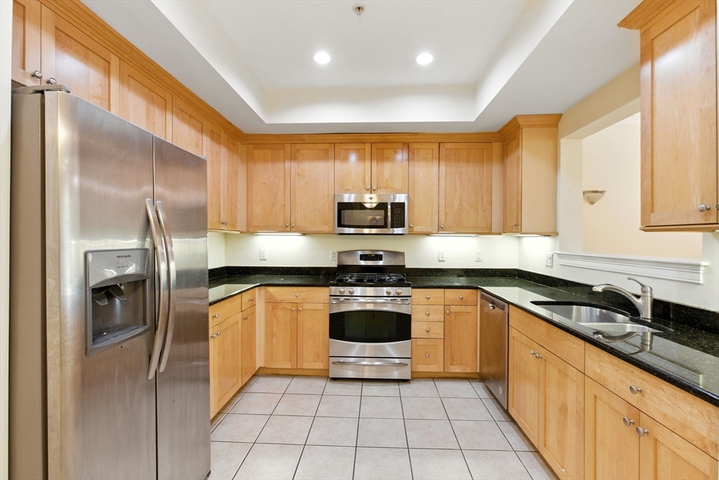 1000 Albion Rd 1206