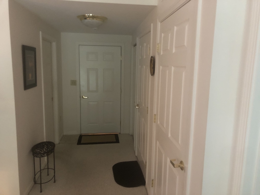 18 West Rd 212