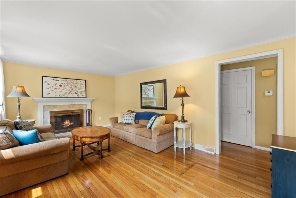 4 Karol Drive