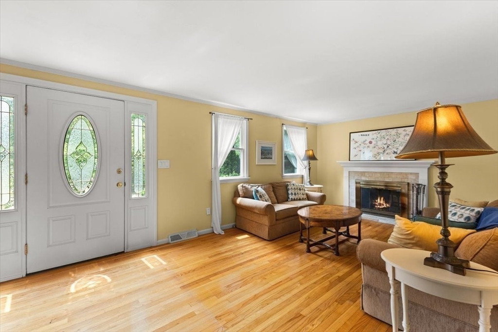 4 Karol Drive