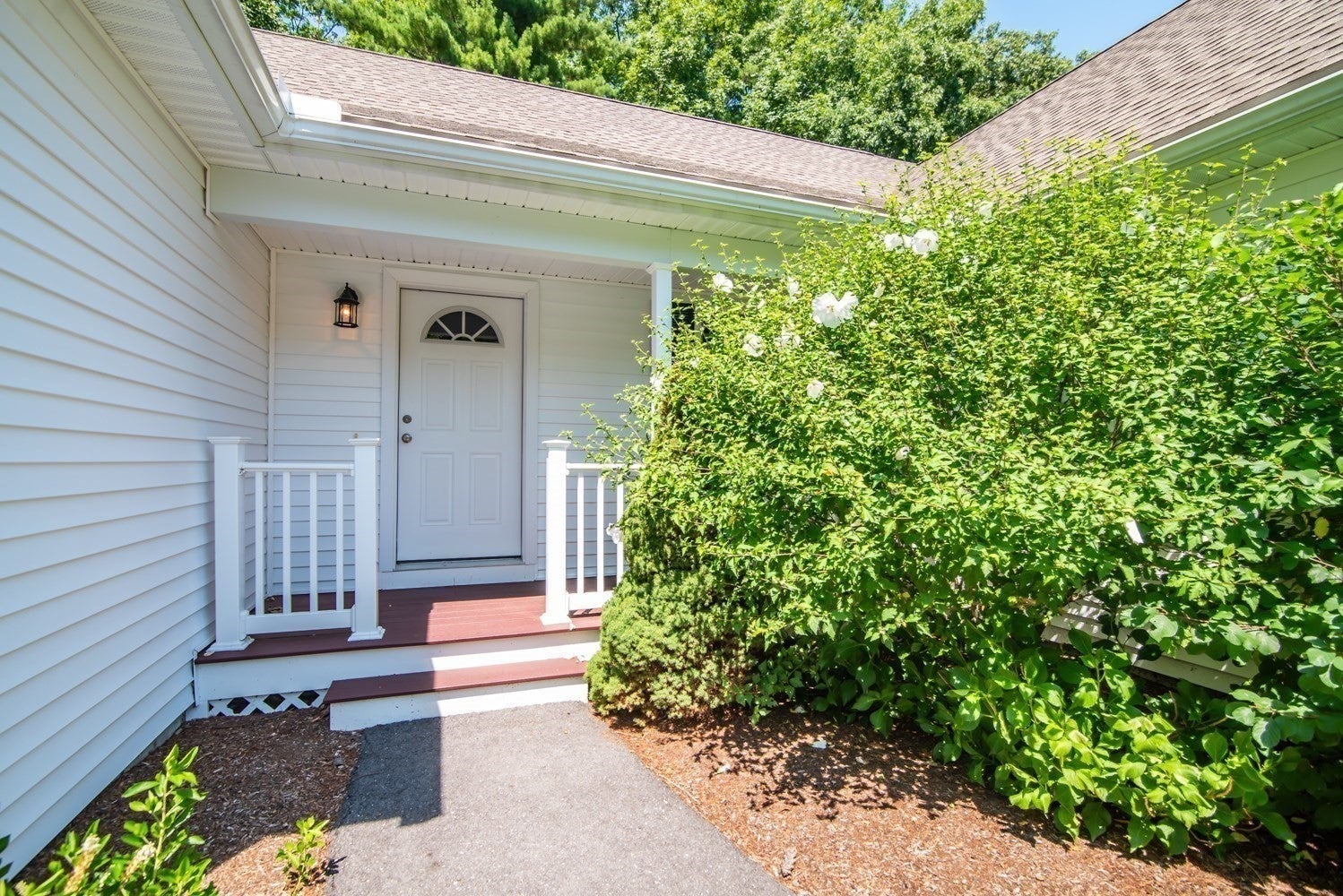 10 Ashley Ln 10