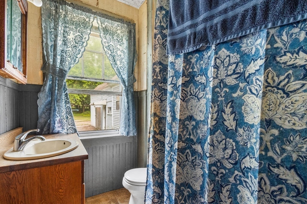 1313 Somerset Ave, Taunton, MA, 1313 Somerset Ave, Taunton, MA Photo #11