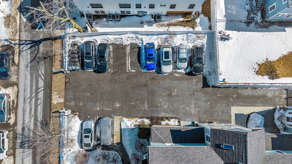 121 East Cottage Street. UNIT 4