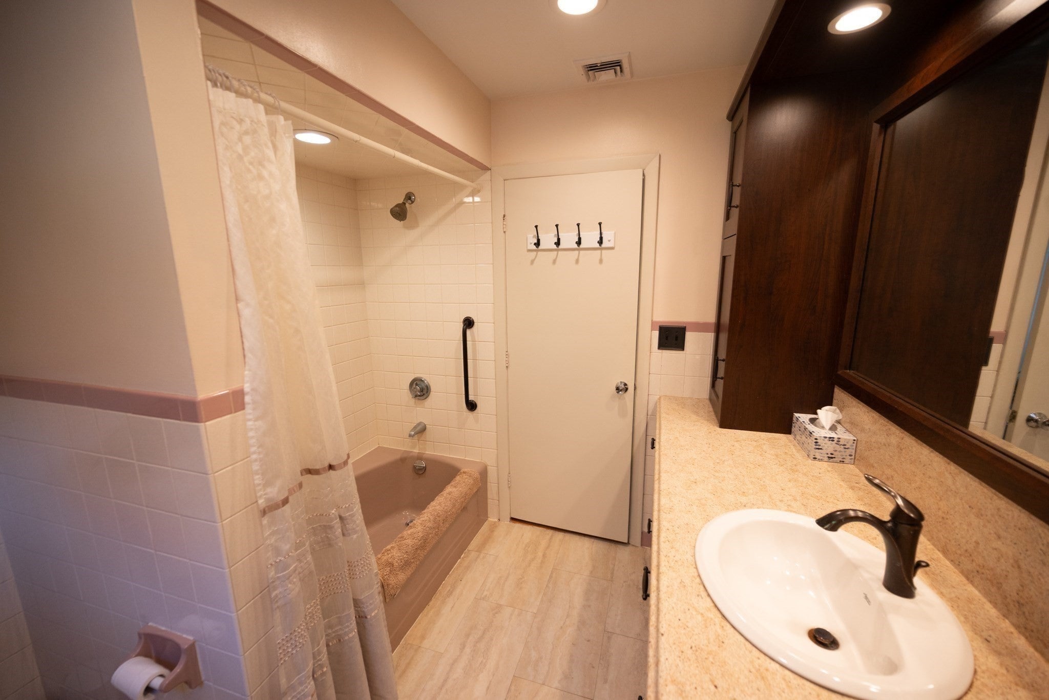 112 Bonnydale Rd, Leominster, MA, 112 Bonnydale Rd, Leominster, MA Photo #24