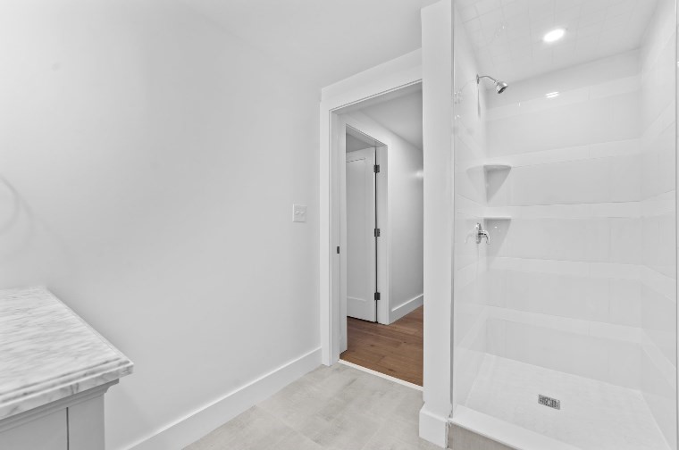 Cambridge, Massachusetts 02139, United States, 4 Bedrooms Bedrooms, ,3 BathroomsBathrooms,Residential,Pending,208832