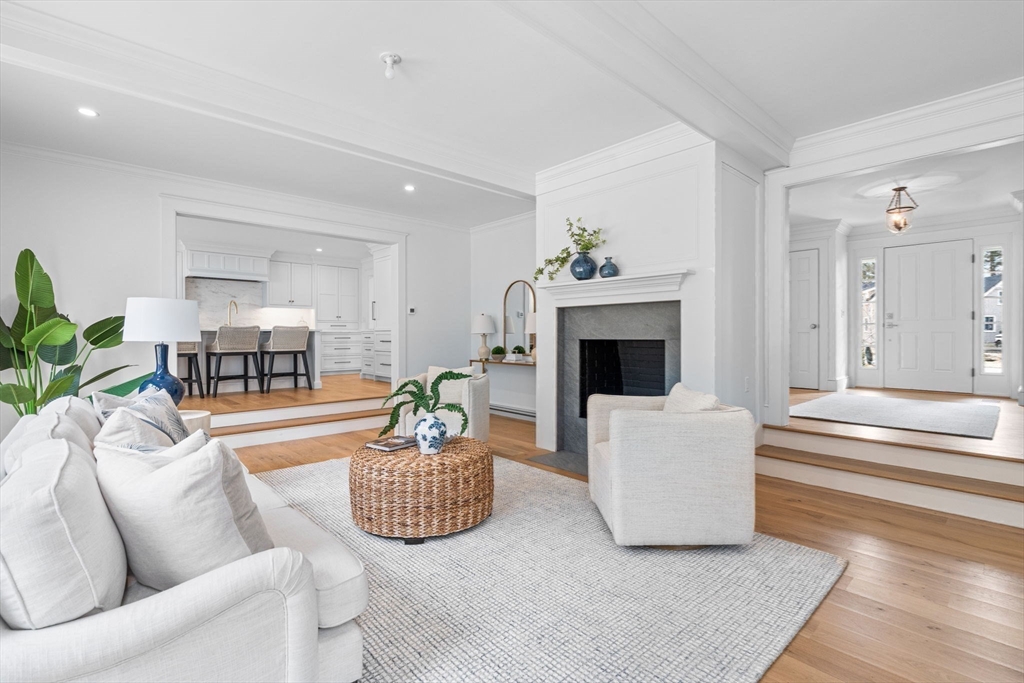25 Hawthorn Hill