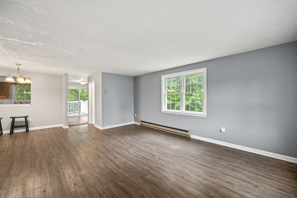 585 Turnpike St 13