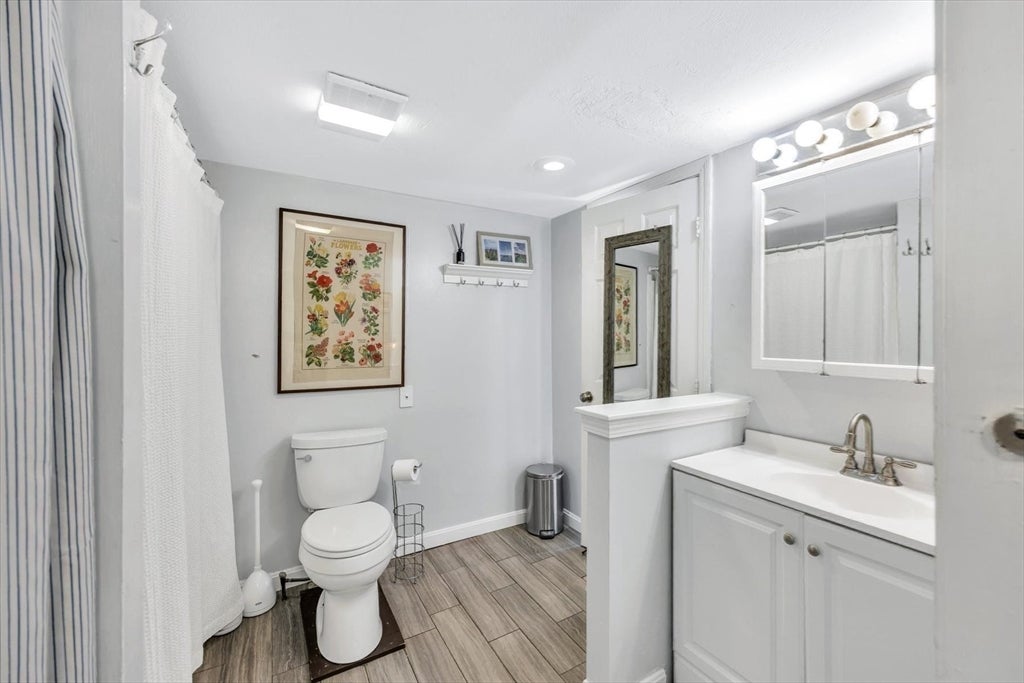 15 Beechwood Ave, Lakeville, MA Photo #22