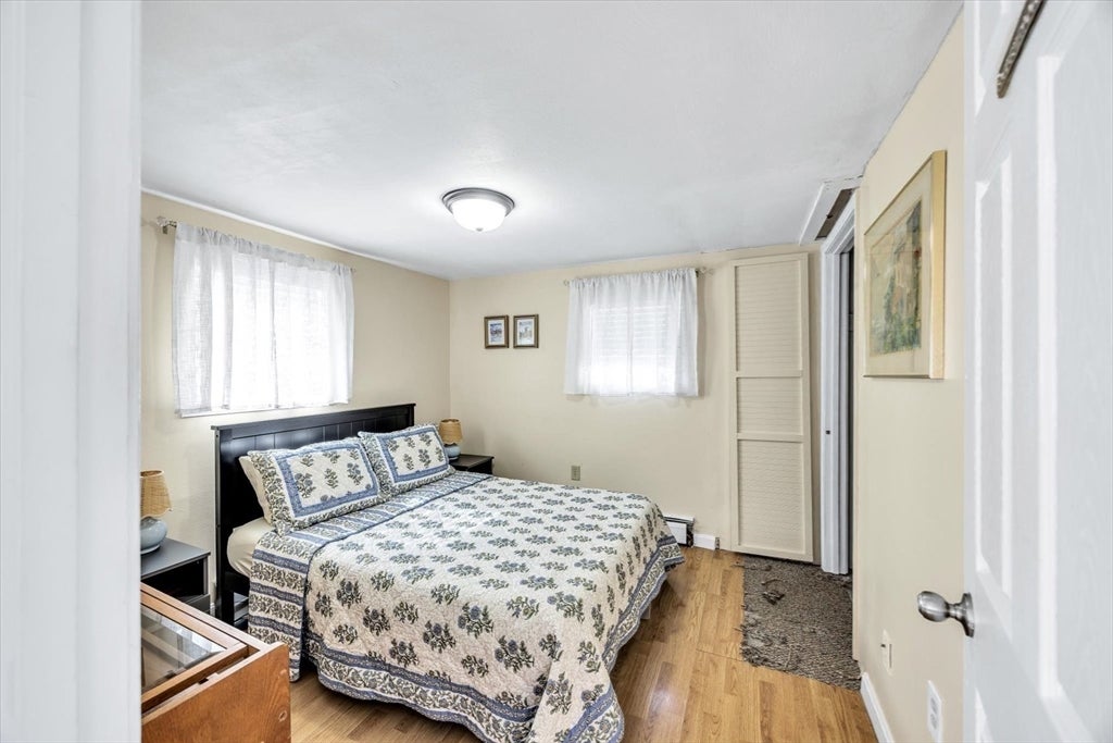 15 Beechwood Ave, Lakeville, MA Photo #20