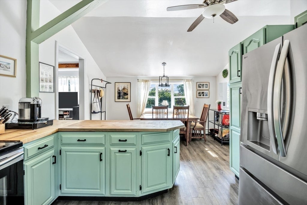 15 Beechwood Ave, Lakeville, MA Photo #14