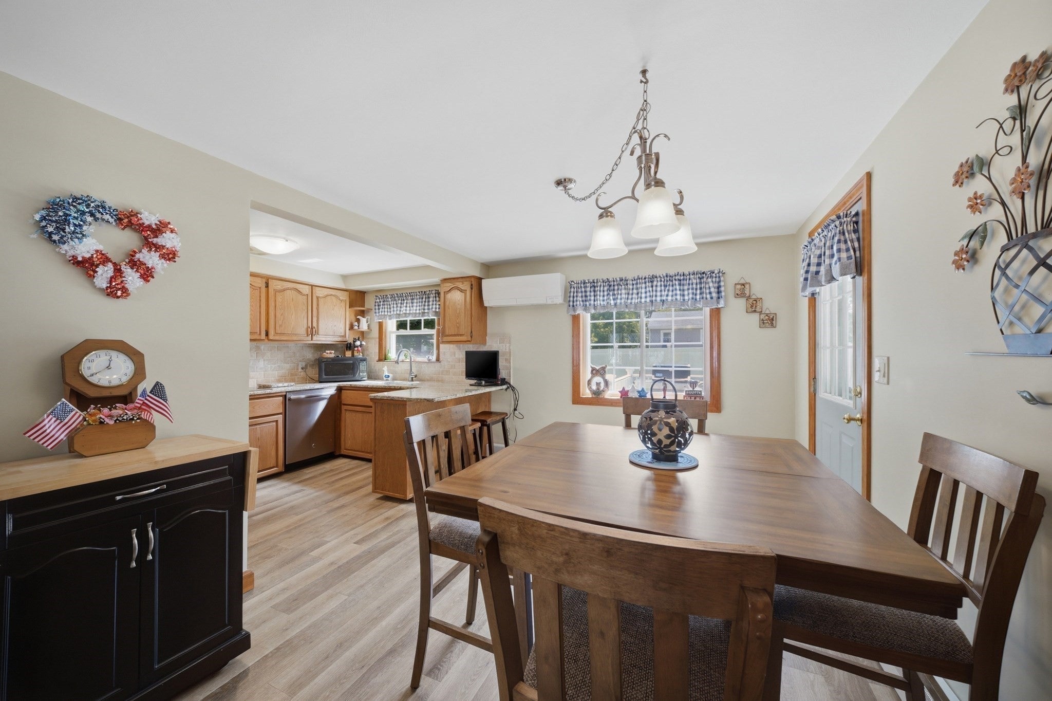 6 Marcus Rd, Wilmington, MA Photo #8