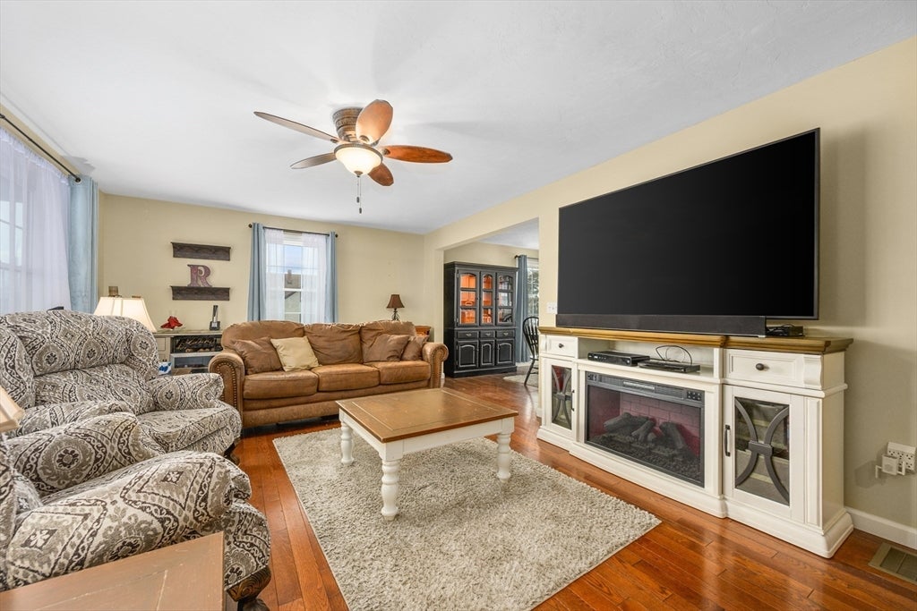 138 Sprague St, Fall River, MA, 138 Sprague St, Fall River, MA Photo #9