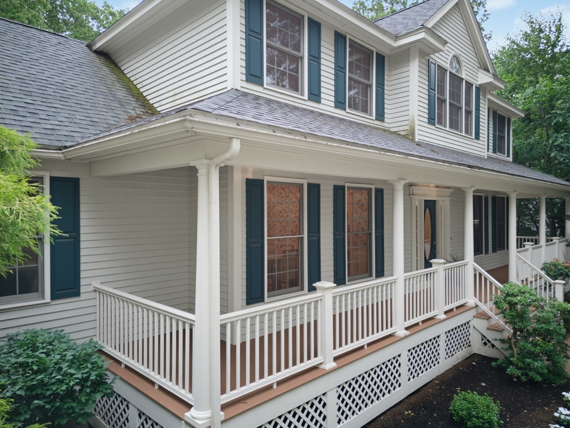 27 Great Pond Dr