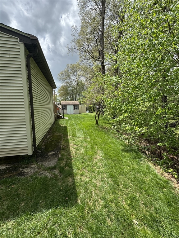11 Oakland Dr