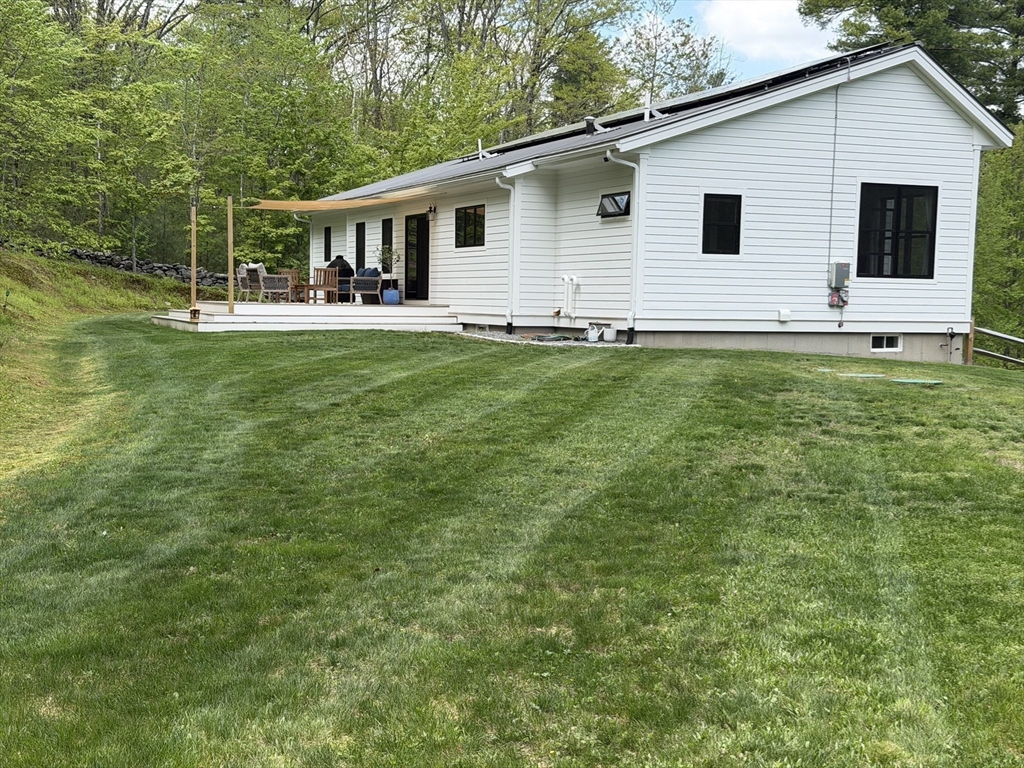 9 Hanks Hill Road