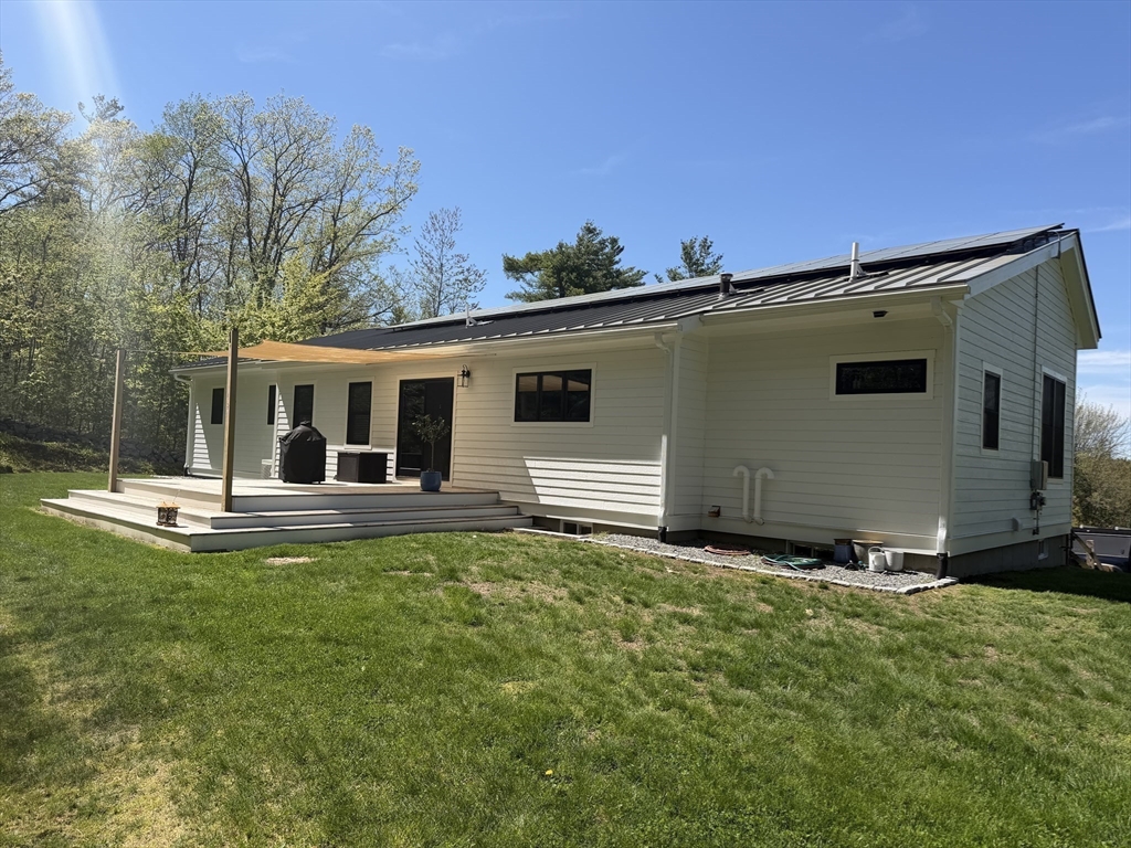 9 Hanks Hill Road