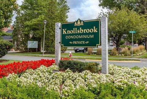 17 Patricia Dr 17 Stoughton MA 02072