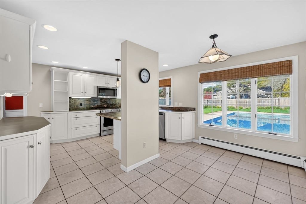 186 Viscount Rd