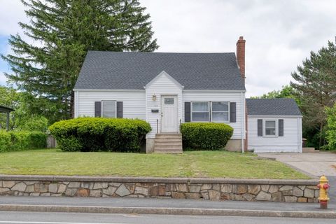 208 Green St Weymouth MA 02191