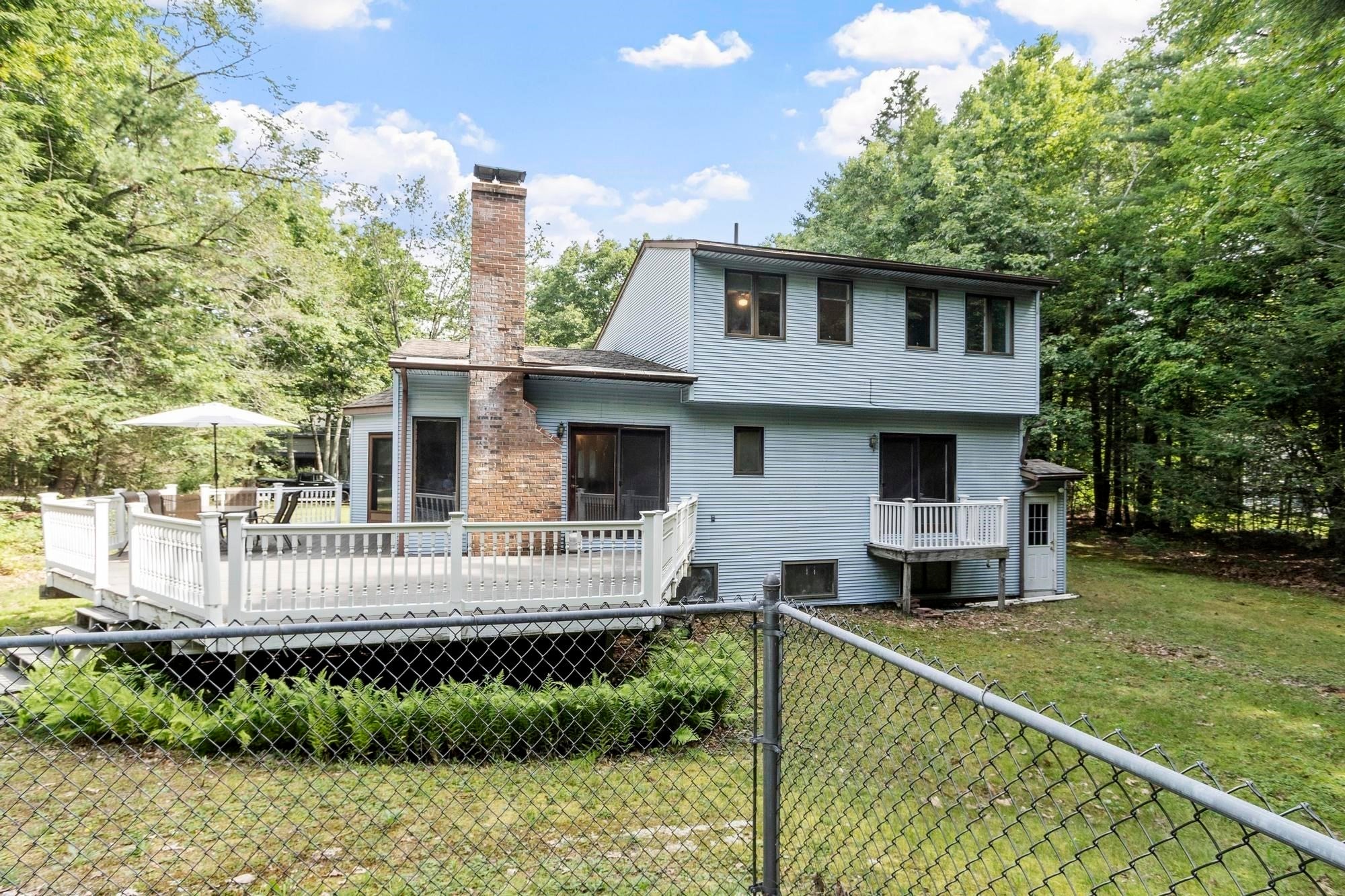 99 Baptist Common Rd