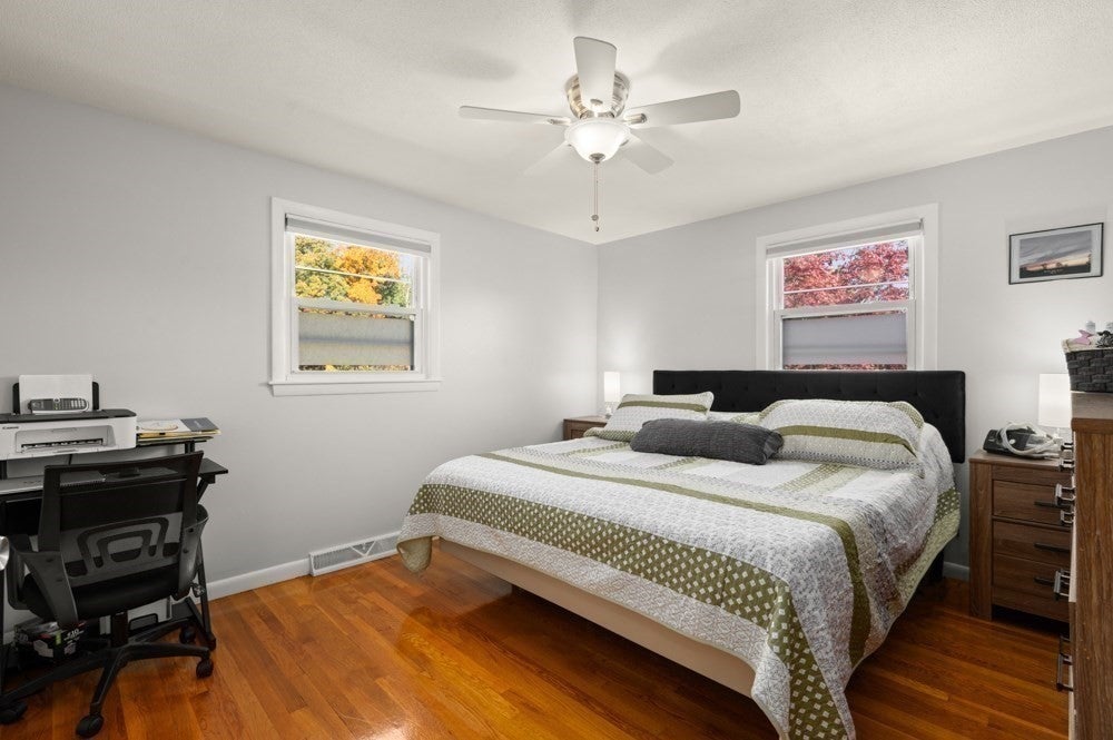 62 Michael Rd, Dracut, MA Photo #17