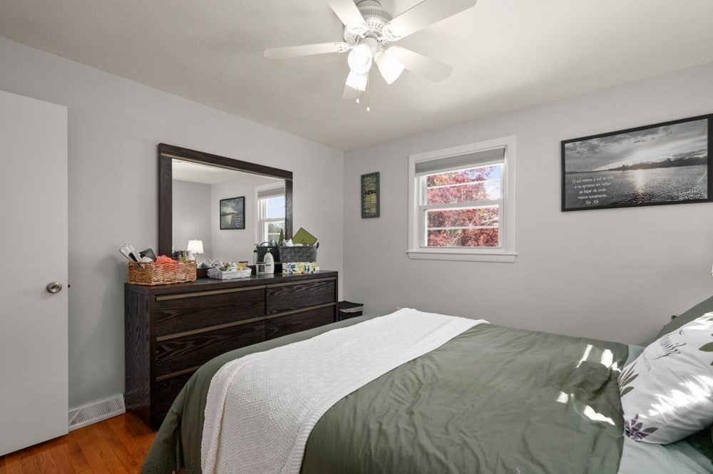 62 Michael Rd, Dracut, MA Photo #20