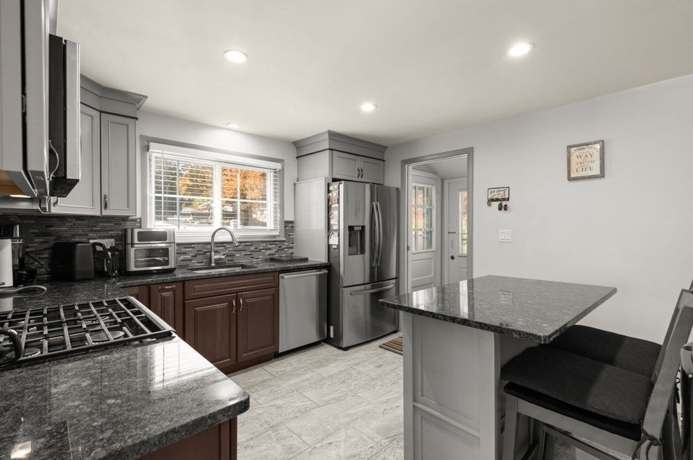 62 Michael Rd, Dracut, MA Photo #7