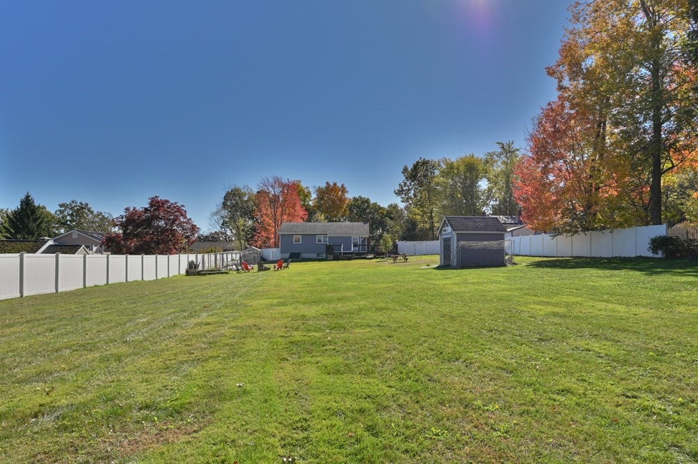 62 Michael Rd, Dracut, MA Photo #40