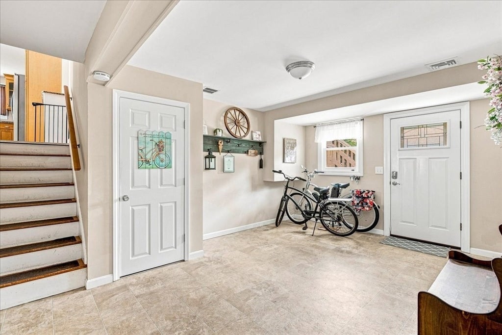 3 Charbonneau Ave, Lakeville, MA Photo #22