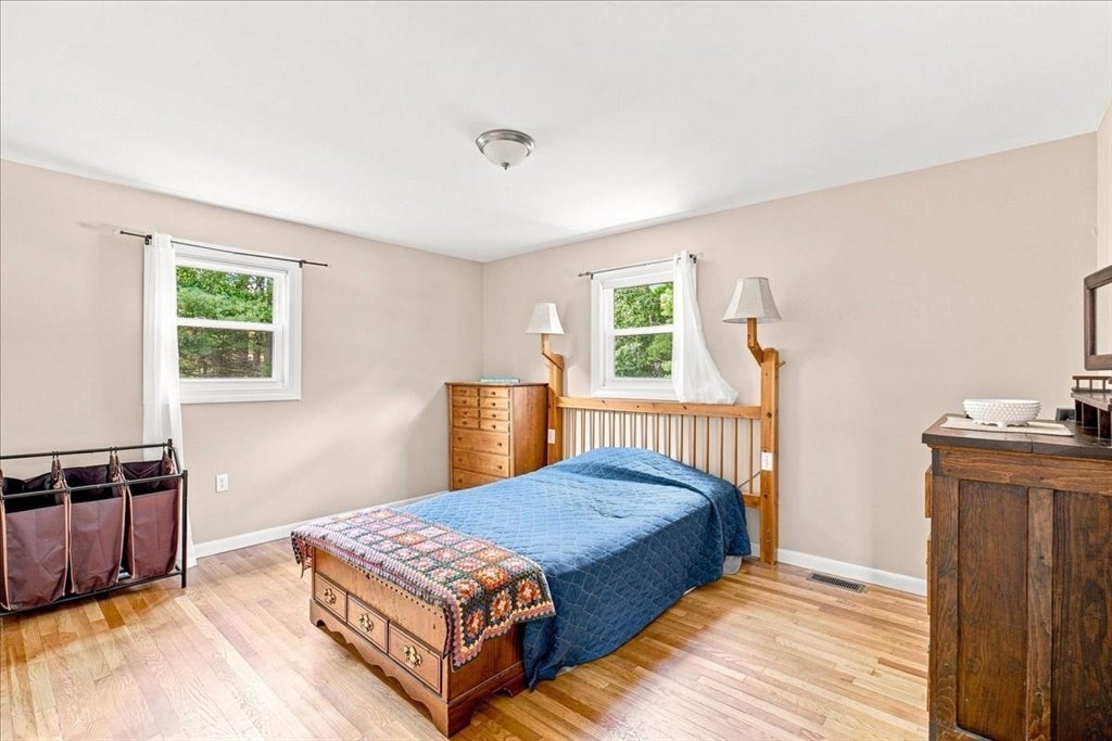 3 Charbonneau Ave, Lakeville, MA Photo #19