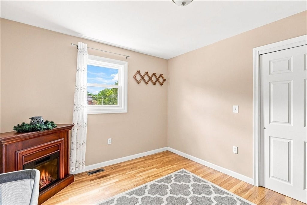 3 Charbonneau Ave, Lakeville, MA Photo #18