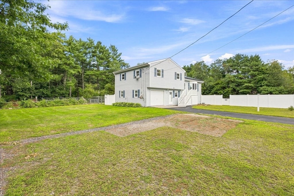 3 Charbonneau Ave