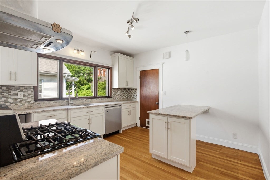 283 Revere St #2, Winthrop, MA, 283 Revere St #2, Winthrop, MA Photo #6