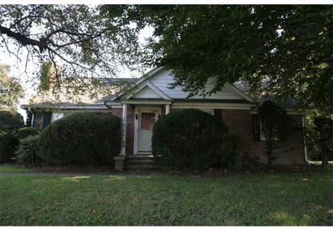 Photo of 211 Russell St, Hadley, MA 01035 (MLS # 73487928)